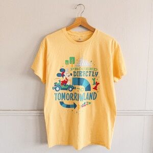 DISNEY > Tomorrowland Tee